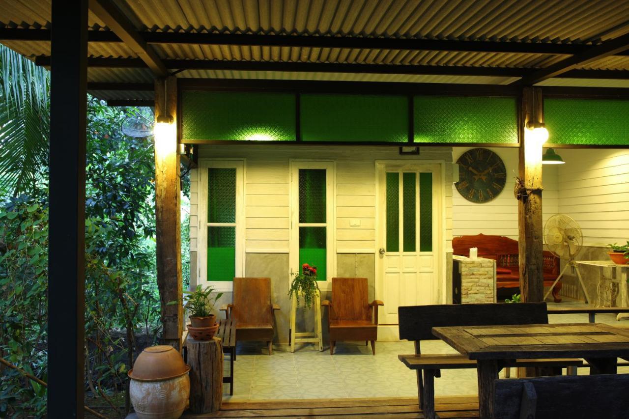 Hatthatara Resort Samut Songkhram Exterior photo