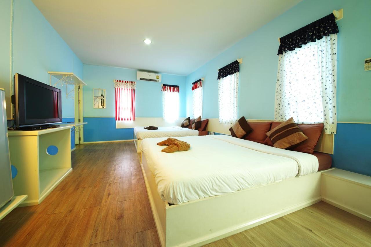 Hatthatara Resort Samut Songkhram Exterior photo